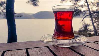 متوفر في كل منزل.. مشروب يدعم قدراتك المعرفية ويحميك من الخرف