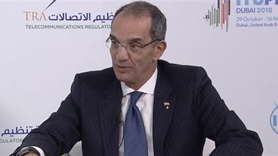 محمد موسى يطالب وزير الاتصالات بحجب قنوات مؤدي المهرجانات