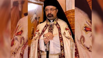 الأنبا إبراهيم إسحق يترأس قداس عيد الميلاد المجيد بمدينة نصر الليلة