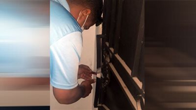 ضبط معملين للتحاليل الطبية وكمية من المواد الكيماوية منتهية الصلاحية بالبحيرة