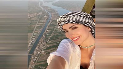 من المنطاد.. نسرين طافش تشارك متابعيها رحلتها في مدينتي الأقصر وأسوان