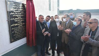 محافظ الشرقية ورئيس هيئة الأبنية التعليمية يفتتحان مدرسة مصطفي عطية النجار