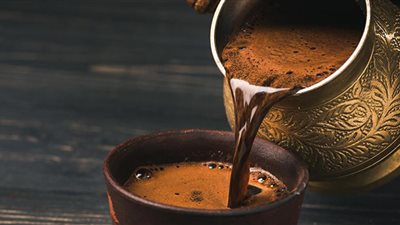 رغم فوائدها.. تحذير للرجال من الإفراط في شرب القهوة