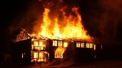 انتداب المعمل الجنائي لمعاينة حريق منزل في طوخ