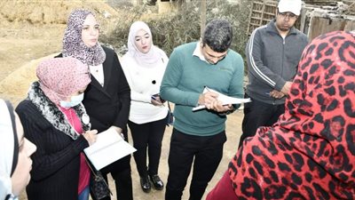 دمياط: جولات تفقدية لمسئولى مشروعات البنية التحتية بالشركة القابضة