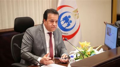 القائم بأعمال وزير الصحة ينعي «طبيبا» توفي اليوم أثناء عمله بمستشفى الجلاء للولادة