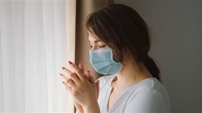 (فيديو) الرابطة الطبية الأوروبية تكشف أعراض الإصابة بالموجة السادسة من كورونا