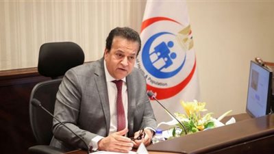 نقابة الأطباء تدعم الطبيب المعتدى عليه بمستشفى القاهرة الجديدة.. وتؤكد: تقييده غير قانوني