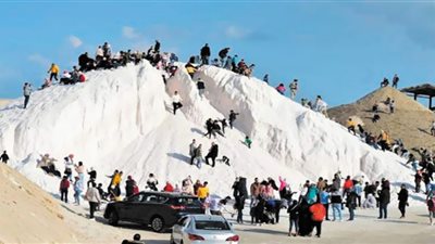 جبال الملح ببورفؤاد مزار سياحى جديد بديل للجليد
