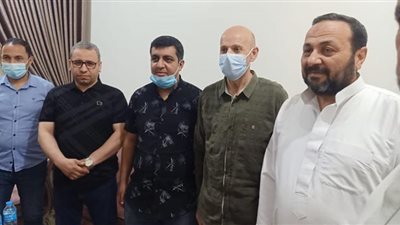 وكيل صحة الشرقية يقدم واجب العزاء لمدير إدارة القرين