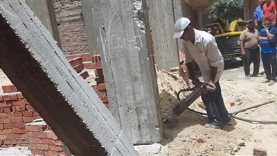 إزالة 5 حالات تعدي على الأراضي بالإسماعيلية