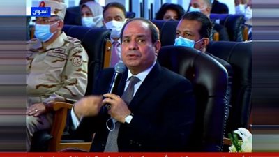 فيديو.. السيسي: الأولوية لشباب الصعيد للعمل بالمشروعات المقامة في محافظاتهم