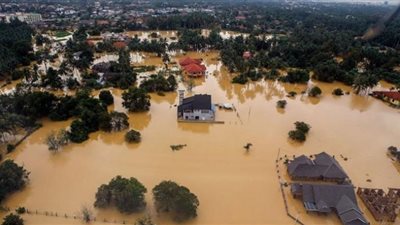 ماليزيا: ارتفاع قتلى الفيضانات إلى 48 شخصًا