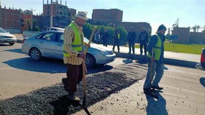 إقامة مطبين بطريق أبو حماد بالإتجاهين لتقليل سرعة السيارات