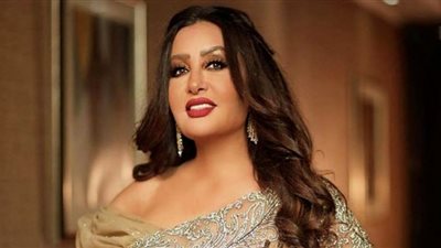شاهد.. لطيفة توجه رسالة لأنغام في أزمتها الصحية