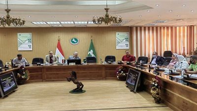 مساعدات ووظائف وسكن لغير القادرين خلال اللقاء الإسبوعى بالشرقية