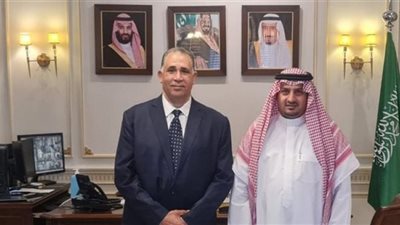 قنصل عام السعودية يستقبل رئيس نقابة المحامين في الإسكندرية