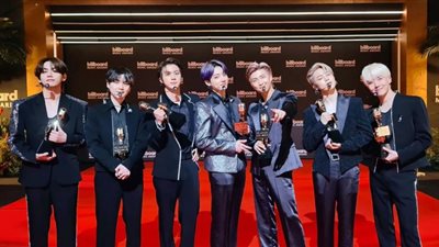 أبرزهم BTS و أوليفيا رودريجيز.. قائمة الفائزين بجائزة 