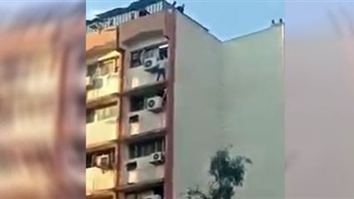 معاينة مسرح جريمة مقتل الطفلة مكة في الطالبية