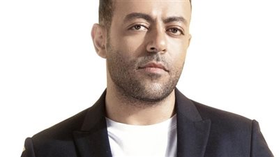تامر عاشور يجتاز المليون مشاهدة بأغنية 