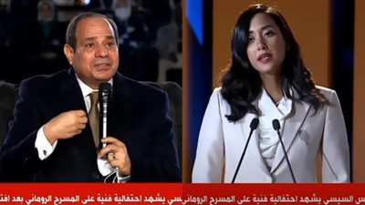 طالبة تتلعثم أمام السيسي خلال عرض مشروعها .. هكذا رد الرئيس (شاهد)