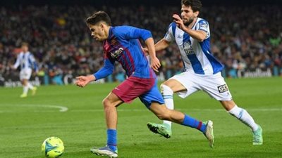 بسبب الزلزولي.. برشلونة يتفاوض مع الاتحاد المغربي