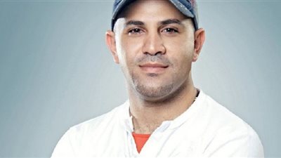 عزيز الشافعي: 