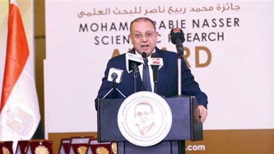 جامعة الدلتا توفر أحدث البرامج التعليمية لطلاب كلية الصيدلة