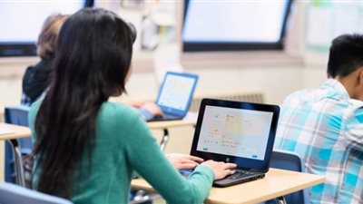 فيديو.. الاتصالات تكشف شروط الالتحاق بمبادرة أشبال مصر الرقمية لطلاب المدارس