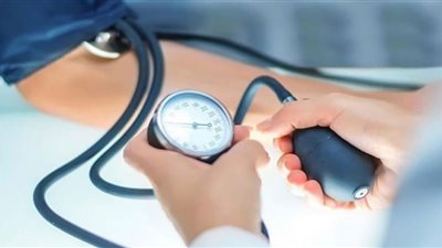 انفوجراف.. مضاعفات التعرض للإفراط في ضغط الدم