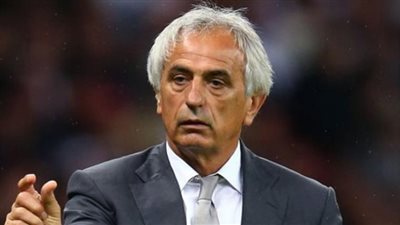 خليلوزيتش مدرب المغرب يفتح النار على برشلونة