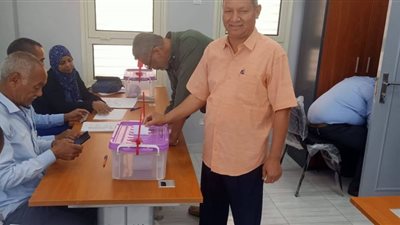 نائب لجنة وفد البحر الاحمر يحصد مقعد اللجنه النقابية بمنطقة بريد البحر الاحمر