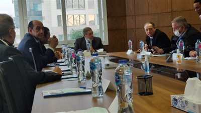 شعبة الاقتصاد الرقمي تعقد أول اجتماع لميكنة 400 ألف نقطة بيع لتجار التجزئة