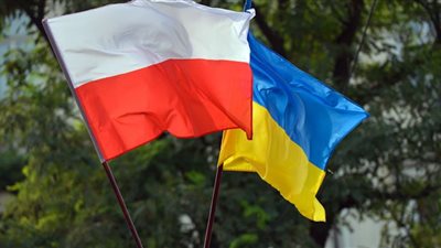 اتفاق بين أوكرانيا وبولندا لتسهيل عبور شحنات الحبوب بين البلدين