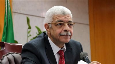 نائب رئيس جامعة المنوفية للدراسات العليا يعقد إجتماع مجلس الدراسات العليا