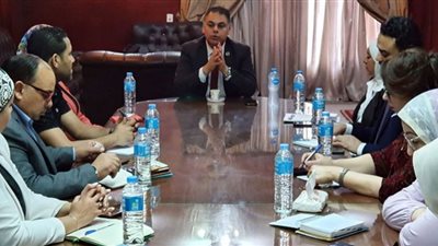 مساعد وزير السياحة يتابع تنفيذ خطة الوزارة لرفع الوعي السياحي وتنشيط السياحة الداخلية