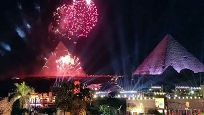 إنفوجراف| مواعيد غلق المحلات والكافيهات والمولات في ليلة رأس السنة