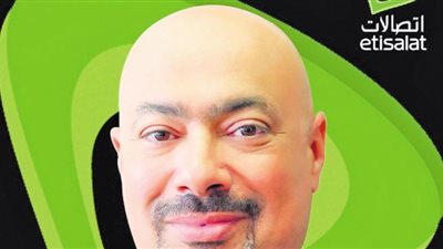 سوق الاتصالات يتغير.. إي آند تستحوذ على 9.8% من فودافون