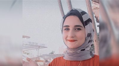 شيرين عمرو: 
