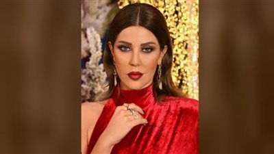 أظهري أنوثتك على خطى كارلا حداد في احتفال رأس السنة (صور)