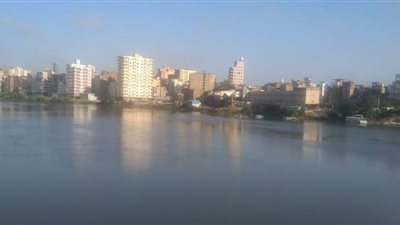 طقس حار وشبورة مائية على الطرق السريعة بالدقهلية