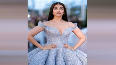 بعد ارتدائها فستانًا مصنوعًا من الورد.. شرطة الموضة تفتح النار على آيشواريا راي (تفاصيل)