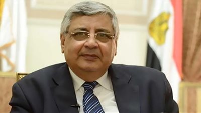 مستشار الرئيس للصحة يحسم الجدل بشأن فرض إغلاق جديد بسبب 