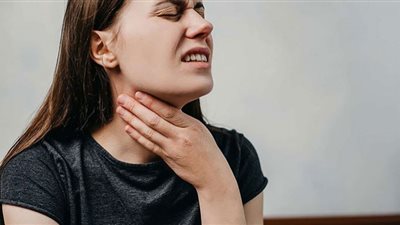 4 أسباب خطيرة لالتهاب الحلق تعني أنك معرض للوفاة