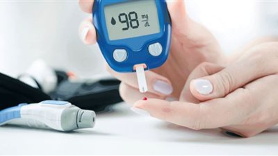 داء السكري من النوع 2: أعراض تظهر على الجفون والرقبة والفخذ