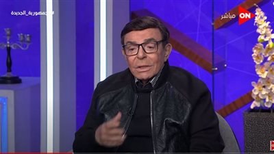 (فيديو) أشرف زكي يكشف موعد جنازة وعزاء الفنان سمير صبري