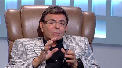 بكلمات مؤثرة.. نجوم الفن ينعون الراحل سمير صبري