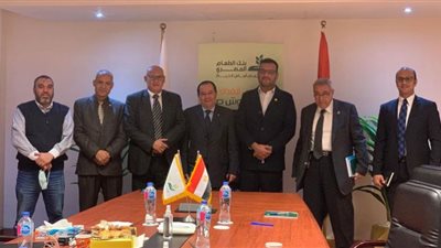 بنك الطعام المصري يناقش طرق زيادة ونمو الحاصلات الزراعية لتمكين صغار المزارعين ورفع إنتاجيتهم