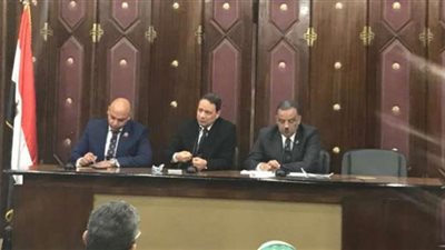 بحضور كرم جبر.. تفاصيل مناقشة 