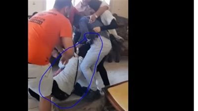 فيديو سحل وضرب وأختطاف يتصدر مواقع التواصل ..مأساة سيدة ذهبت لتنفيذ حكم رؤية نجلتها بالدقهلية
